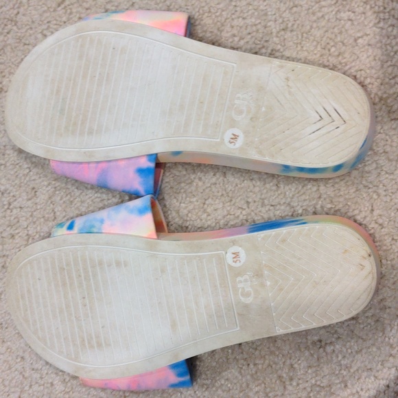 GB Girls (Gianni Bini) pool slides - Picture 3 of 5
